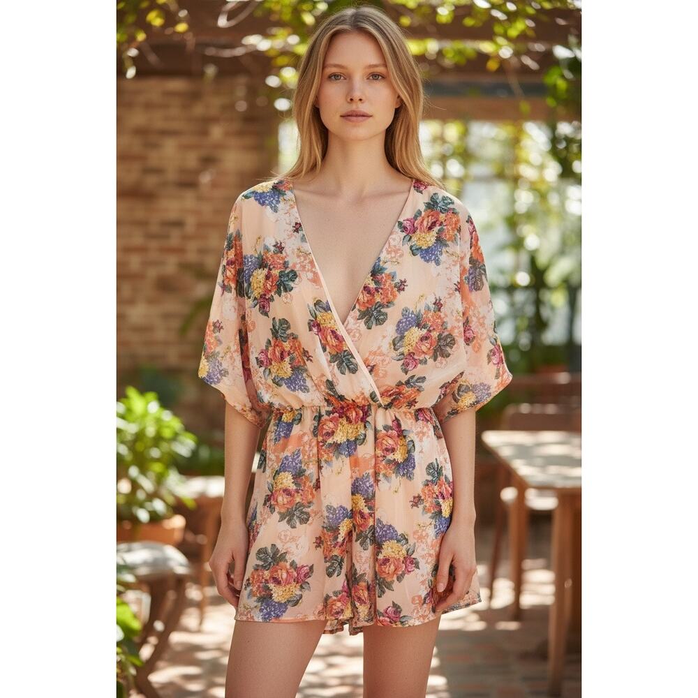 NWT Charlotte Russe Floral Cold Shoulder Romper XS Summer Shorts - Picture 3 of 13